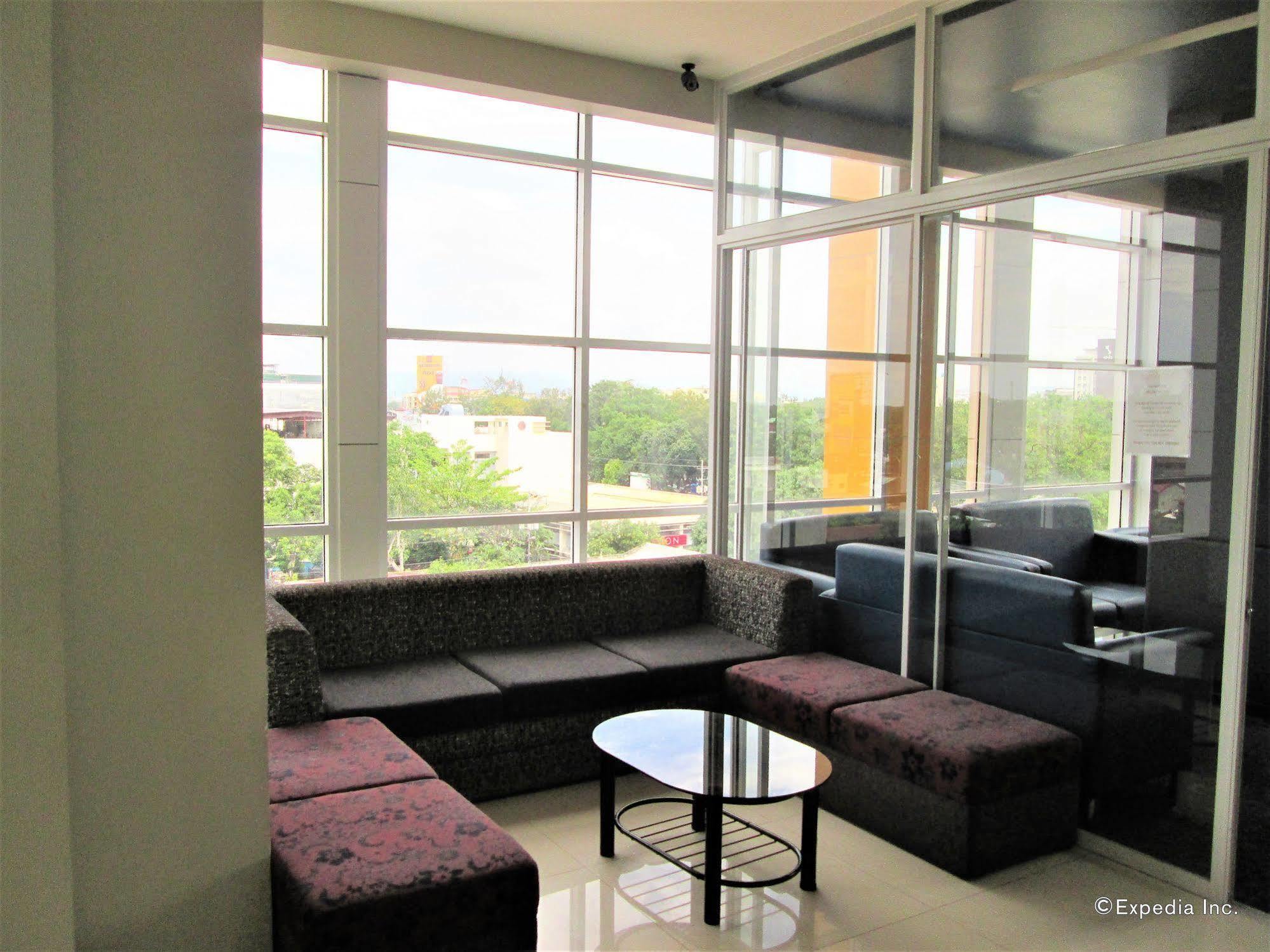 Marianne Suites Cagayan de Oro Dış mekan fotoğraf